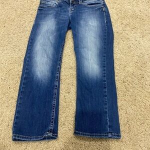 Silver Jeans Aiko Capri Size 28 Mid Rise Cropped Jeans